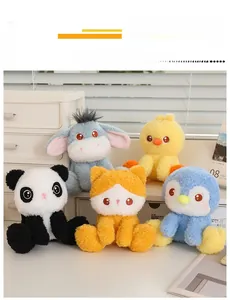 Plüschtier-Set im Detail mit Panda, Katze, Pinguin und Esel aus flauschigem Stoff