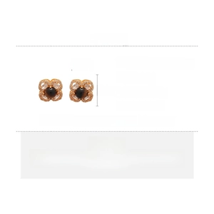 Detailed specs of floral tiger's eye earrings with copper, zircon, and 1.5cm sizing