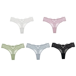 Lot de strings en dentelle pour femmes en cinq couleurs avec résille à fleurs