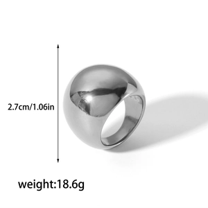 Macro view of dome stainless steel ring showing 2.7cm height and 18.6g weight specs