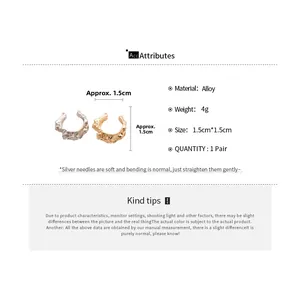 Détails des boucles d'oreilles clips texture lave irrégulière en argent et or
