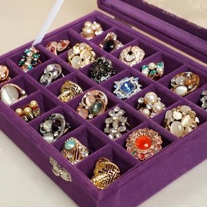 24-grid purple velvet jewelry box with glass lid for ring and earring storage