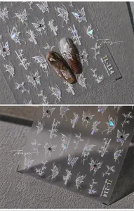 Détail d'autocollants 3D pour ongles, motifs papillons holographiques et tiges de bambou