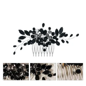 Technical drawing showing the dimensions and size of the black rhinestone bridal hair comb