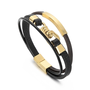 Bracelet pour homme en cuir tressé à trois couches avec détails en métal doré