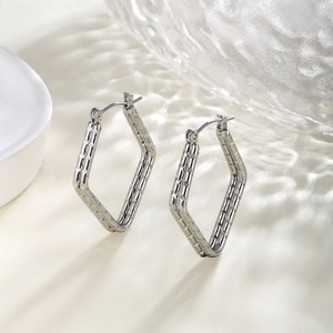 Silver geometric argyle pattern hoop earrings with high-shine metallic finish