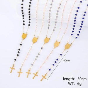 Détails du collier chapelet en acier avec perles multicolores et pendentif croix