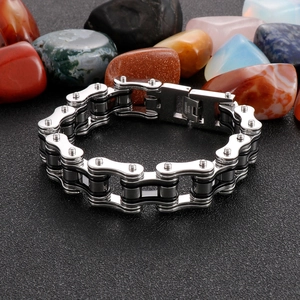 Men's 304 stainless steel motorcycle chain bracelet with black seal ring industrial design