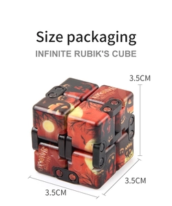 Close-up of 3.5cm Halloween infinite cube featuring pumpkin and moon illustrations