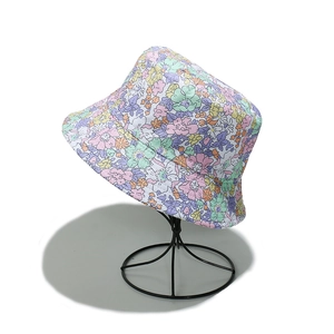Chapeau bob en coton pour femme avec imprimé floral pastel pour protection solaire