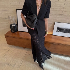 Elegant high waist black lace maxi skirt and short sleeve blazer suit for summer style