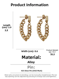 Detailed view of gold chain earrings with 3.9cm length and S925 silver needles