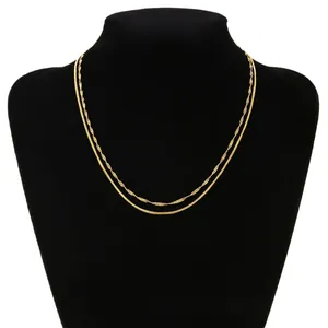 Schicke doppellagige Gold-Edelstahlkette mit Schlangenkette und gedrehtem Seildesign