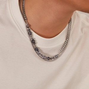 Double-layered stainless steel necklace with cuban chain and natural stone beads