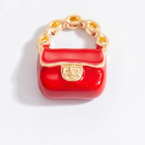 Pendentif mini sac à main rouge avec poignées dorées et finition émaillée pour bijoux