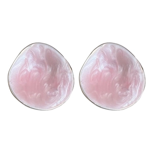 Elegant pink pearl flower stud earrings with resin marble texture for women