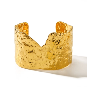 French vintage style gold pleated V-shape wide cuff bracelet with hammered metal texture