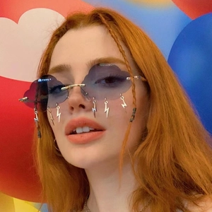 Rimless cloud shaped sunglasses with lightning pendants and blue gradient lenses