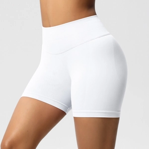 Vue latérale du short de fitness sans couture blanc à taille haute sculptante