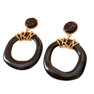 Vintage resin irregular hollow earrings with gold accents and silver pins for women