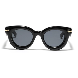 Chic black cat eye sunglasses with thick frames and golden metal studs for men and women