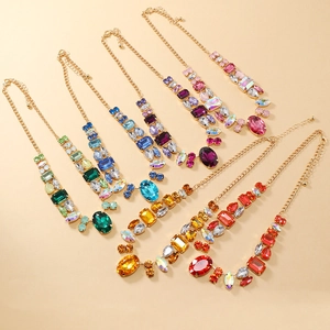 Exaggerated Alloy Colorful Rhinestone Necklace French Vintage Geometric Statement Necklace For Women Banquet Party Jewelry Gift