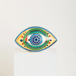 Adorno decorativo de cerámica ojo turco con motivos de esmalte colorido y detalles oro