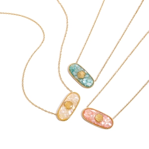 Ocean-style 18K gold-plated necklace set with colorful shell inlay and shell pendant