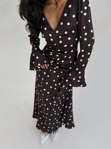 Robe Maxi À Pois Élégante Femmes Col En V Taille Froncée Manches Longues Évasées Marron Blanc