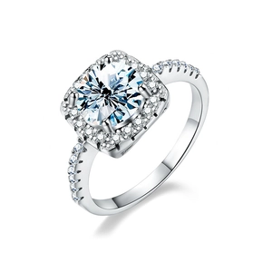 S925 sterling silver moissanite ring with square halo and round brilliant cut center stone