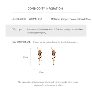 Size chart showing 9.5cm length and weight specs for vintage flower tassel earrings