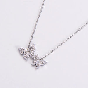 Sparkling silver bow butterfly pendant necklace made of high-quality titanium steel