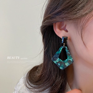 Geometric acrylic drop earrings with emerald marble pattern and silver needle studs