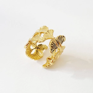 Minimalistischer 925 Sterling Silber Ginkgoblatt Ring in Goldoptik für Damen
