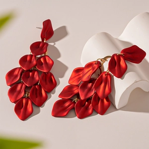 Vintage Red Rose Petal Tassel Dangle Earrings For Women With Acrylic Alloy And Silver Earring Post Elegant Statement