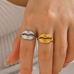 Lips Mouth Design Ring Stainless Steel Open Adjustable Vintage Bold Fashion Jewelry For Women