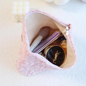 Pink embossed cloud makeup bag with large capacity and floral texture storage pouch