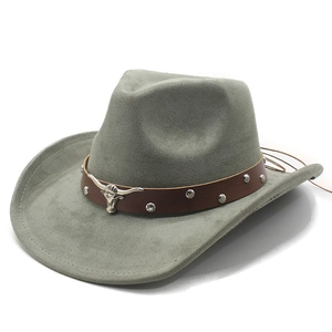 Chapeau de cowboy gris en suédine avec bandeau en cuir et emblème tête de taureau