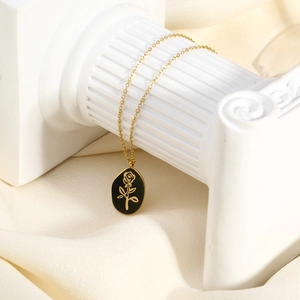 Collier français en acier inoxydable doré 18 carats avec pendentif fleur de rose