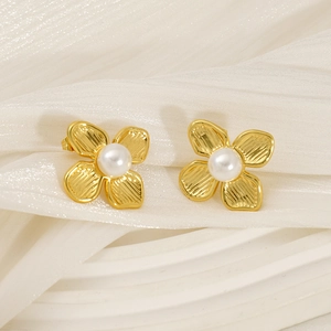 18K gold plated stainless steel flower earrings with pearl and sunburst texture