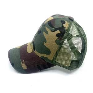 Kids breathable camouflage mesh baseball hat with classic army green pattern and ponytail hole