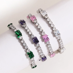 Tennis bracelet with rectangular emerald and zircon stones in four vibrant colors