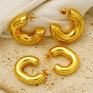 Chunky C Shaped Hoop Earrings For Women 18k Gold Plated 304 Stainless Steel Hollow Geometric Minimalist Jewelry Waterproof