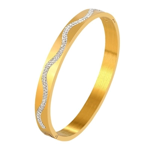 Fashionable gold bangle with wavy crystal inlay and stainless steel buckle closure
