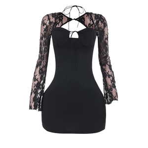 Abito corto nero aderente in pizzo a maniche lunghe con dettaglio cut-out sul collo