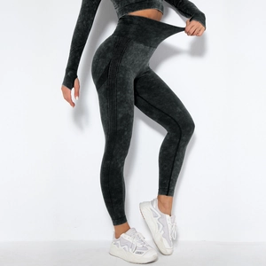 Detail of high-stretch acid wash seamless yoga pants highlighting the ribbed texture