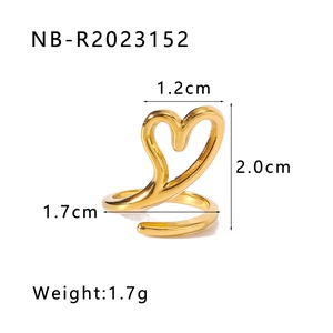Detailed technical diagram of 18k gold heart ring with precise size measurements and weight