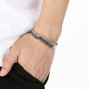 Vintage floral engraved open bangle bracelet in antique silver finish for men and women