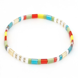 Buntes Tila-Perlenarmband im Boho-Stil mit roten, blauen und gelben Emaille-Perlen für Damen