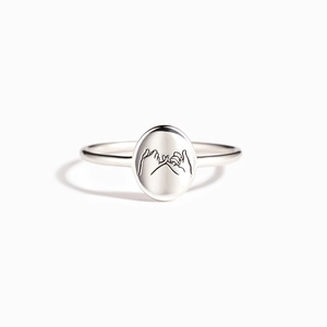 Minimalist S925 sterling silver pinky swear promise ring with oval engraved signet design